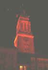 Rathausturm_nacht.jpg (40080 Byte)